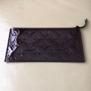 Louis Vuitton Felicie Pouch